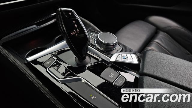 BMW 5-Series 530i xDrive M Sport Package