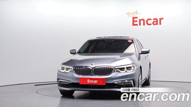 BMW 5-Series 540i xDrive Luxury Plus