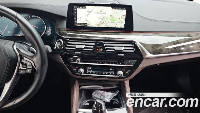 BMW 5-Series 540i xDrive Luxury Plus