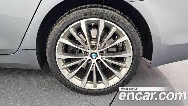 BMW 5-Series 540i xDrive Luxury Plus
