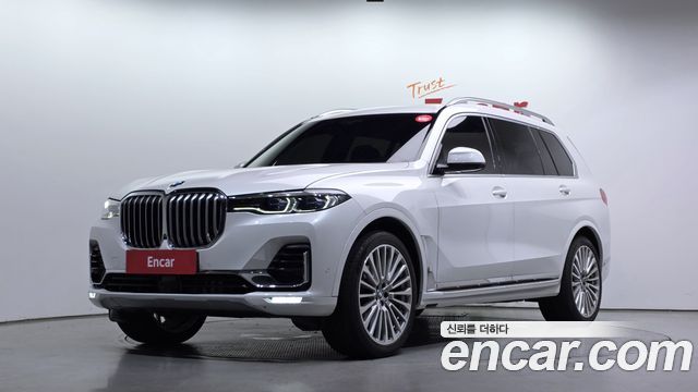 BMW X7 xDrive 40i Design Pure Excellence 6-Seater