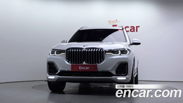 BMW X7 xDrive 40i Design Pure Excellence 6-Seater