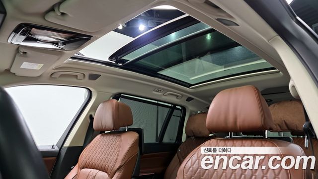 BMW X7 xDrive 40i Design Pure Excellence 6-Seater