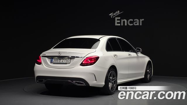 Mercedes-Benz C-Class C200 AMG Line
