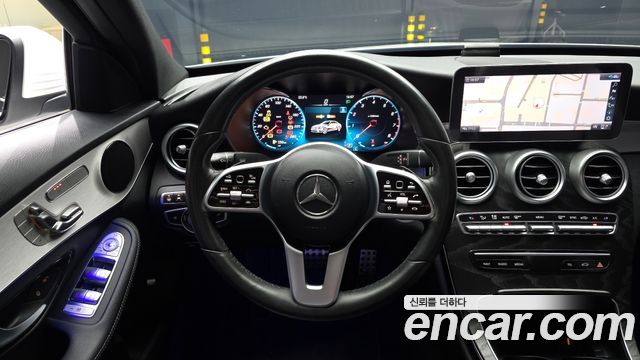 Mercedes-Benz C-Class C200 AMG Line