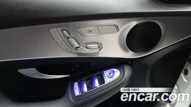 Mercedes-Benz C-Class C200 AMG Line