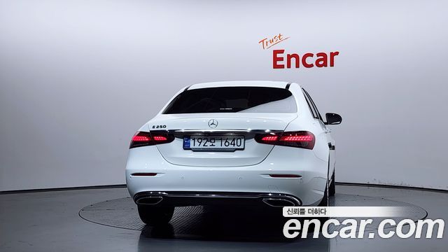 Mercedes-Benz E-Class E250 Exclusive