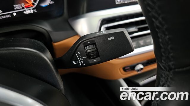BMW 3-Series 330i xDrive M Sport