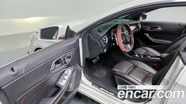 Mercedes-Benz CLA-Class CLA45 AMG 4MATIC