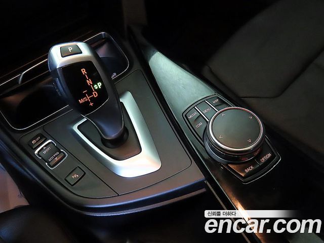 BMW 3-Series 320d