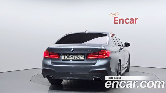 BMW 5-Series 530i M Sport Package Plus