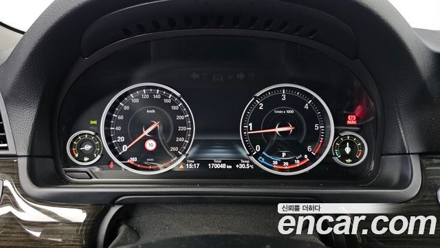 BMW 5-Series 520d xDrive Luxury Plus