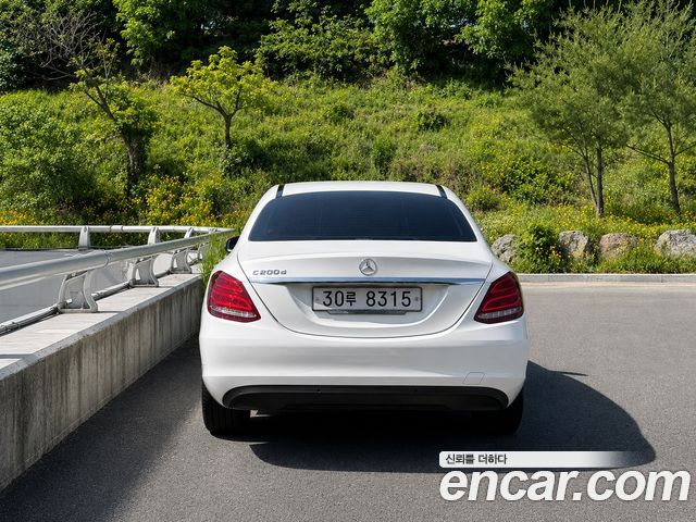 Mercedes-Benz C-Class C200 d