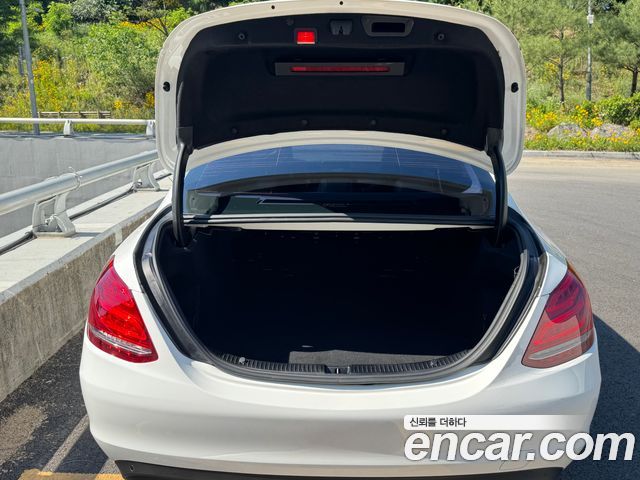 Mercedes-Benz C-Class C200 d