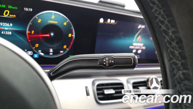 Mercedes-Benz GLE-Class GLE300d 4MATIC