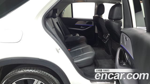 Mercedes-Benz GLE-Class GLE300d 4MATIC