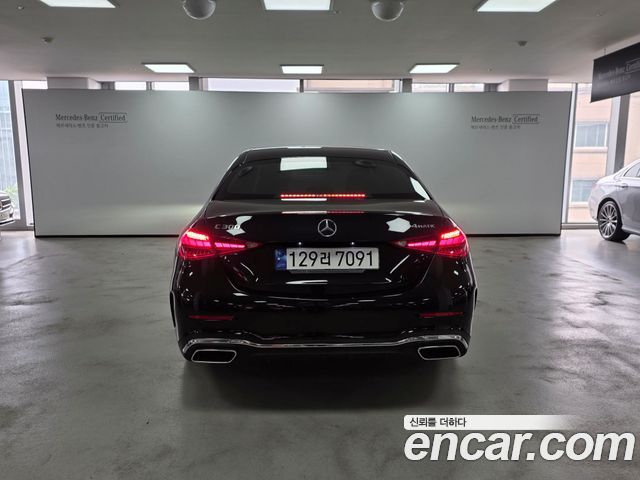 Mercedes-Benz C-Class C300 4MATIC AMG Line