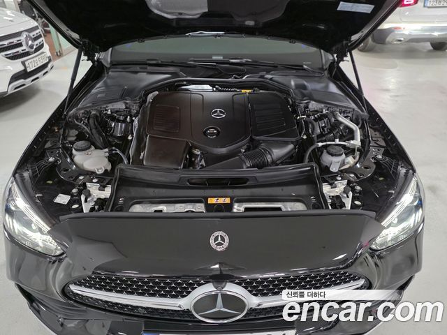 Mercedes-Benz C-Class C300 4MATIC AMG Line