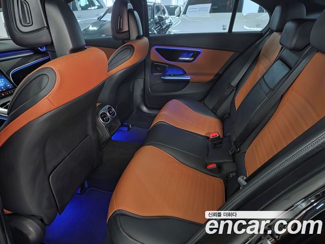 Mercedes-Benz C-Class C300 4MATIC AMG Line