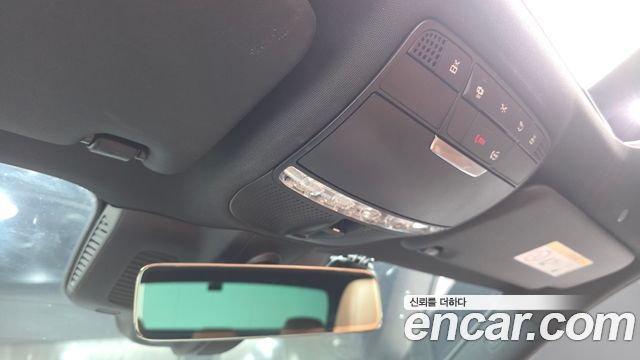 Mercedes-Benz E-Class E350 4MATIC AMG Line