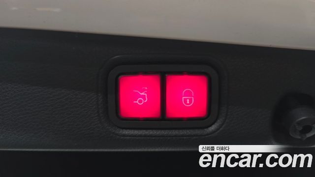 Mercedes-Benz E-Class E350 4MATIC AMG Line