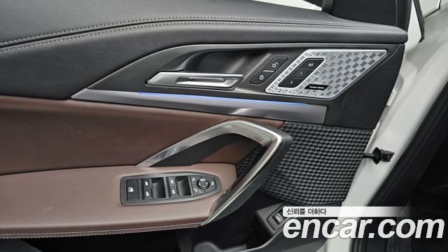 BMW iX1 xDrive 30 M Sport