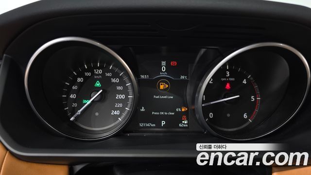 Land Rover Discovery 3.0 TD6 HSE Luxury