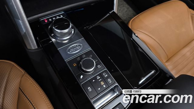 Land Rover Discovery 3.0 TD6 HSE Luxury