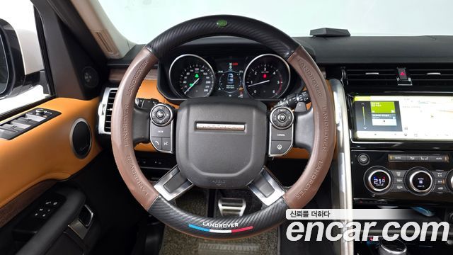 Land Rover Discovery 3.0 TD6 HSE Luxury