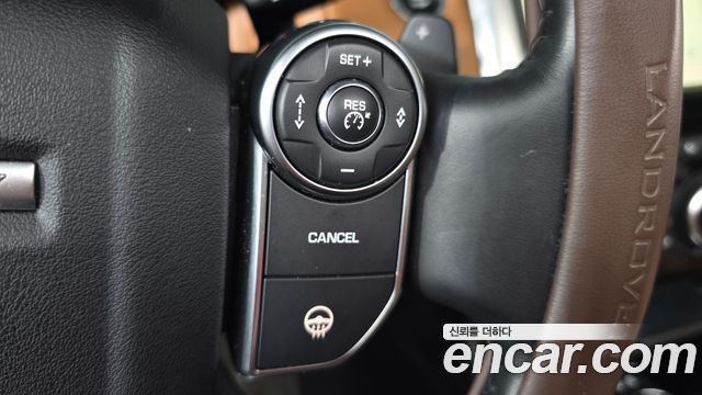 Land Rover Discovery 3.0 TD6 HSE Luxury