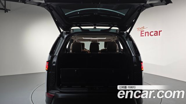 Land Rover Discovery 3.0 TD6 HSE Luxury