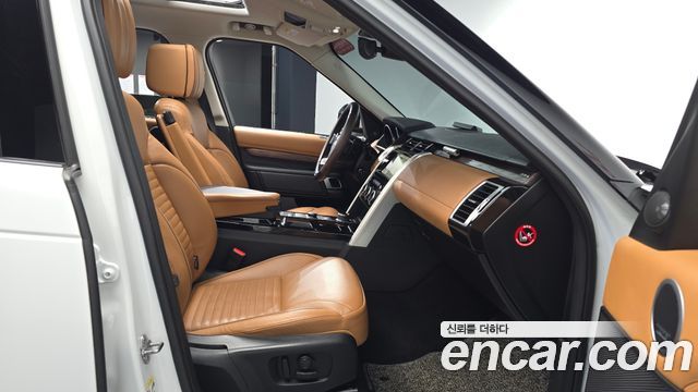 Land Rover Discovery 3.0 TD6 HSE Luxury