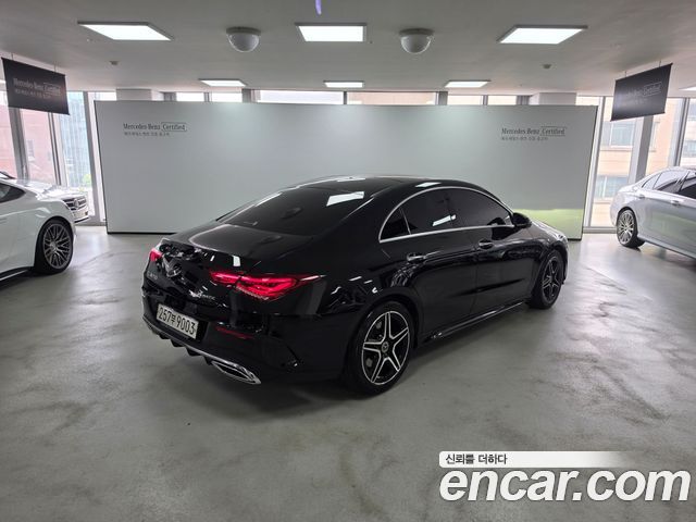 Mercedes-Benz CLA-Class CLA250 4MATIC