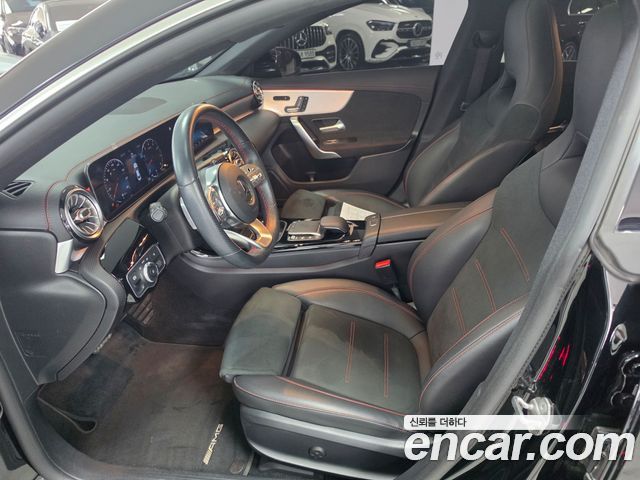 Mercedes-Benz CLA-Class CLA250 4MATIC