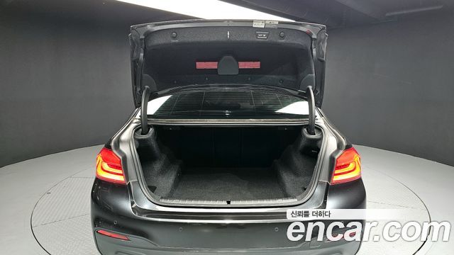 BMW 5-Series 520i M Sport