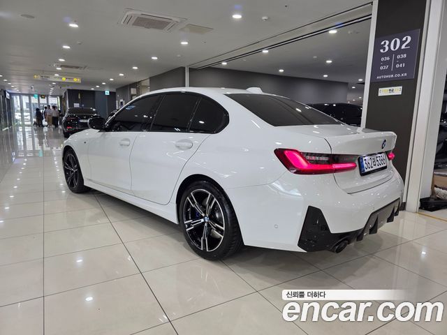 BMW 3-Series 320i M Sport