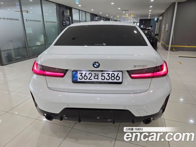BMW 3-Series 320i M Sport
