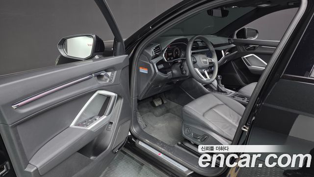 Audi Q3 40 TFSI Quattro Premium