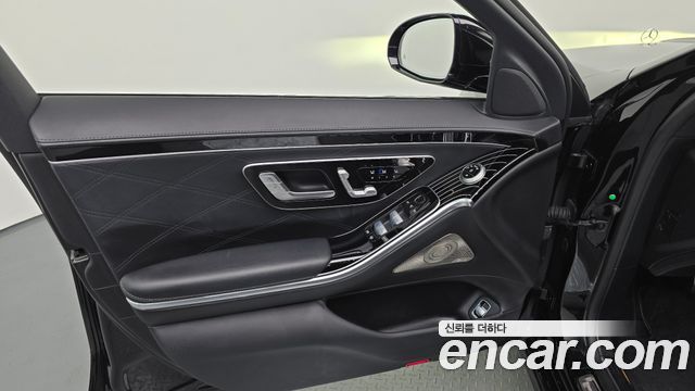 Mercedes-Benz S-Class Maybach S580 4MATIC