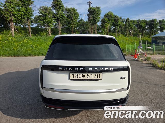 Land Rover Range Rover P530 Autobiography Long Wheel Base
