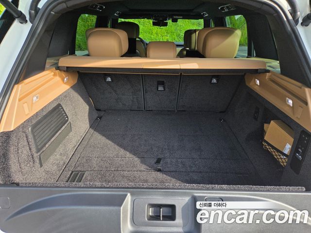Land Rover Range Rover P530 Autobiography Long Wheel Base