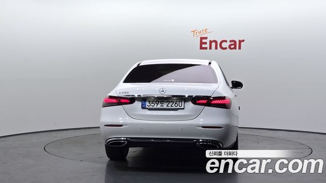 Mercedes-Benz E-Class E250 Exclusive