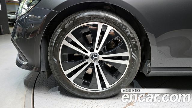 Mercedes-Benz E-Class E250 Avantgarde