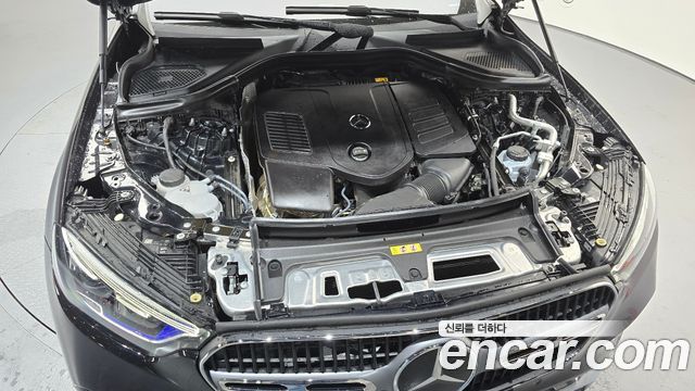 Mercedes-Benz GLC-Class GLC 300 4MATIC Avantgarde