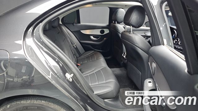 Mercedes-Benz C-Class C200 Avantgarde