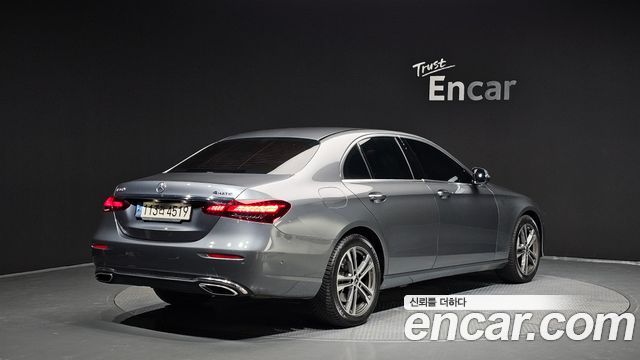 Mercedes-Benz E-Class E350 4MATIC Avantgarde