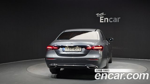 Mercedes-Benz E-Class E350 4MATIC Avantgarde