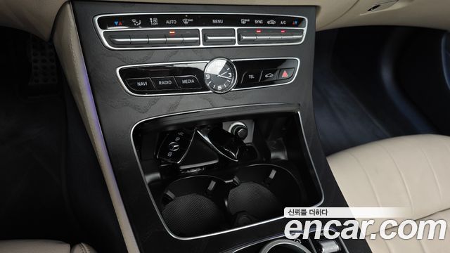 Mercedes-Benz E-Class E220d Cabriolet