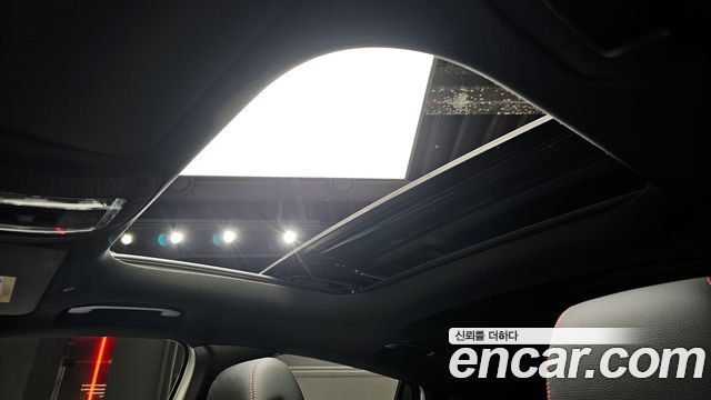Mercedes-Benz GLA-Class GLA250 4MATIC