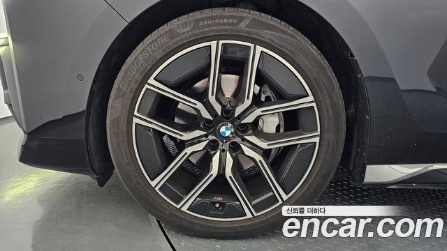 BMW 7-Series 740d xDrive M Sport